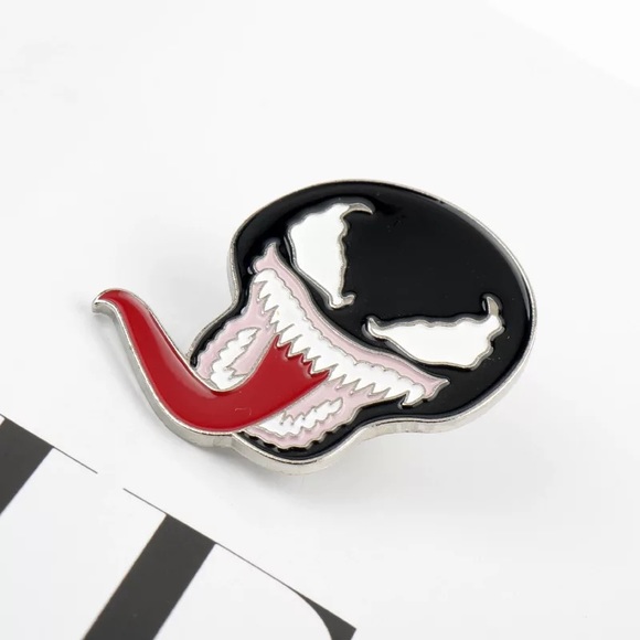 Venom pin